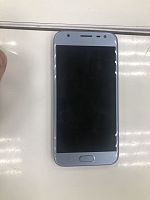 Смартфон Samsung Galaxy J3 (2017) SM-J330F 16ГБ голубой (SM-J330FZSDSER)